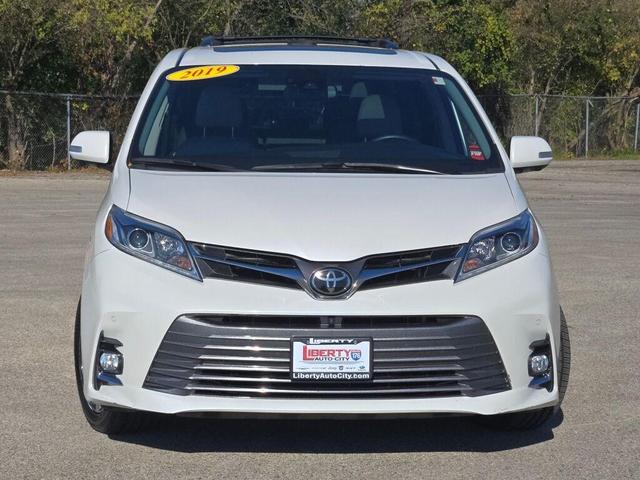 2019 toyota sienna limited premium