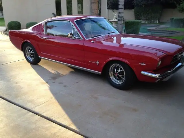 1965 ford mustang red fastback , arizona car p/s p/b a/c stereo, nice