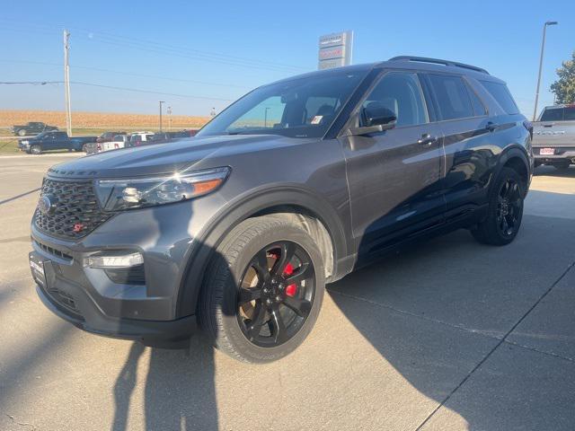 2023 ford explorer st