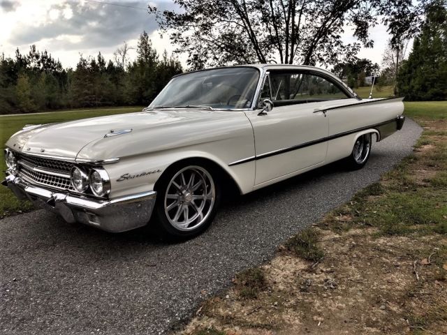 1961 ford galaxie starliner original low miles beautiful!!!