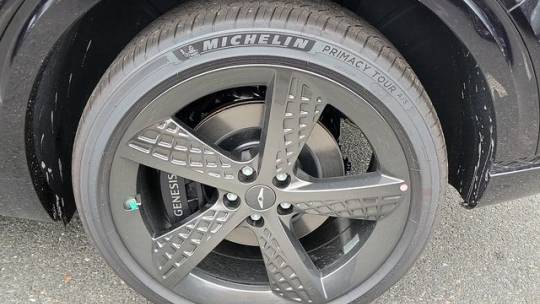 2025 Genesis GV70