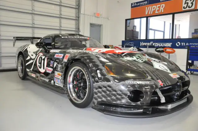 2005 dodge viper competition coupe world challenge race car
