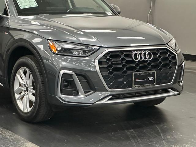 2022 audi q5 45 s line premium
