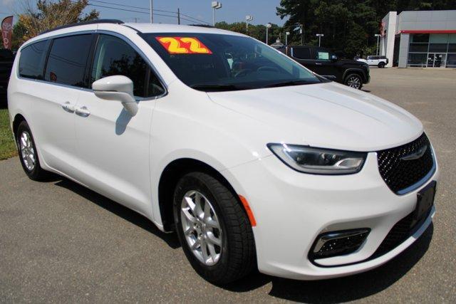 2022 chrysler pacifica touring-l