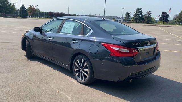 2016 nissan altima 2.5 sr
