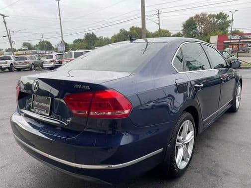 2013 volkswagen passat in chicago, illinois