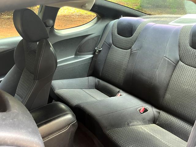 2011 hyundai genesis coupe 2.0t premium