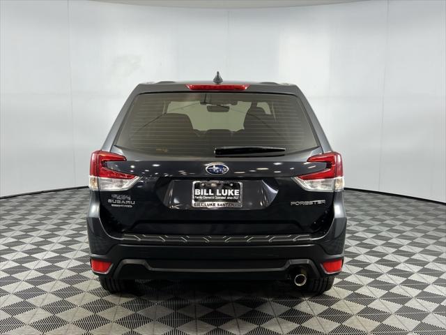 2019 subaru forester base