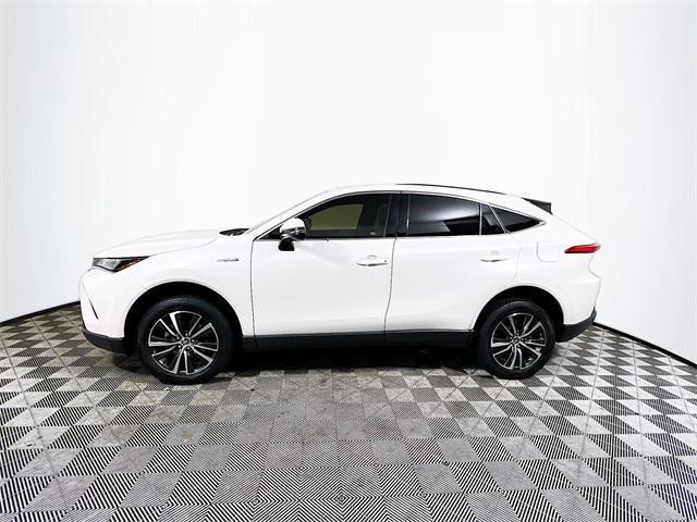 2021 toyota venza le