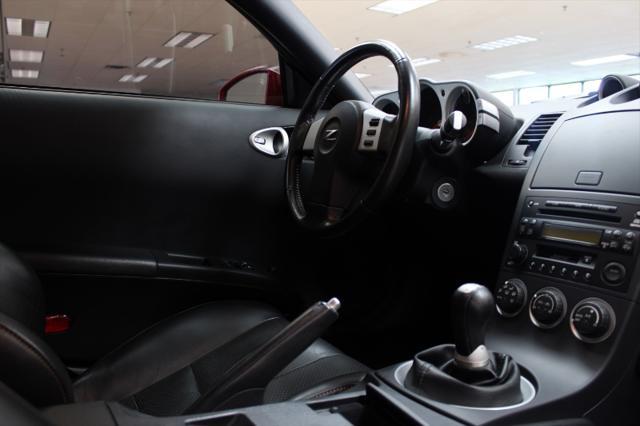 2004 nissan 350z touring