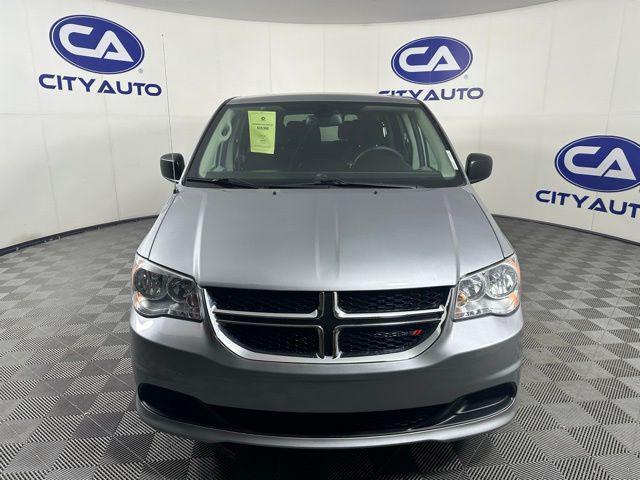 2019 dodge grand caravan se