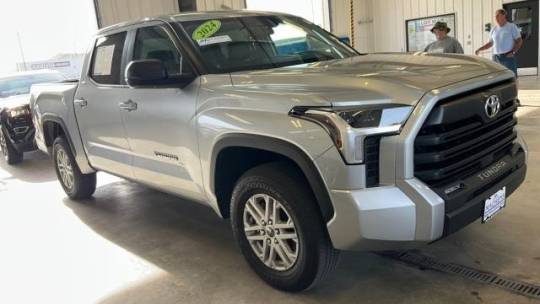 2024 toyota tundra sr5