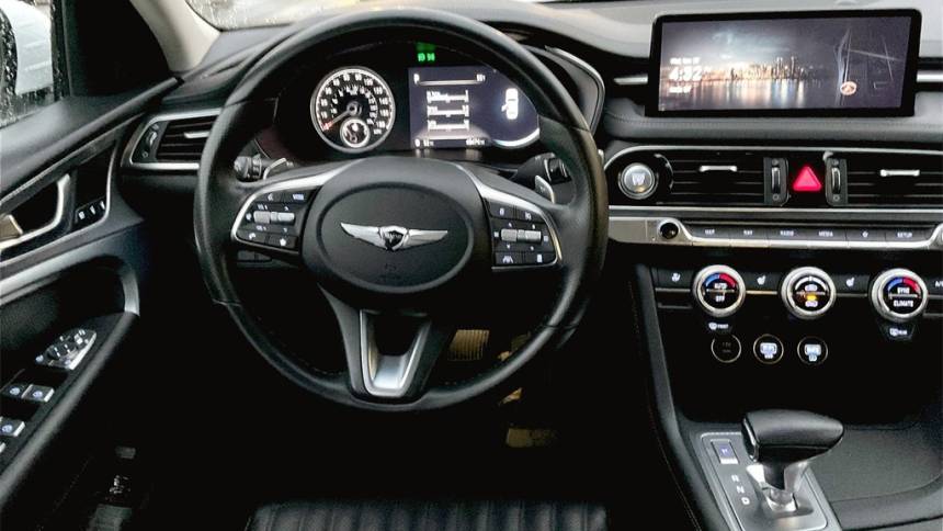 2022 genesis g70 3.3t standard
