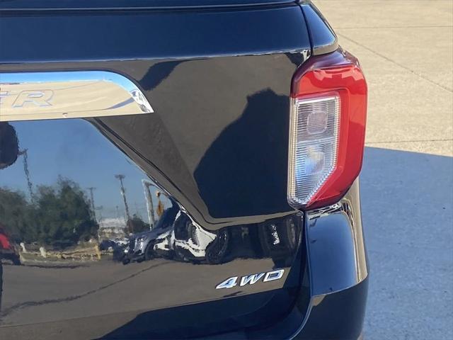 2023 ford explorer xlt