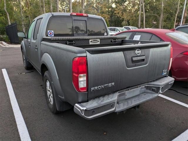 2017 nissan frontier sv