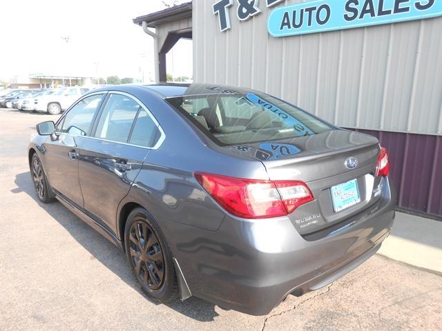 2015 subaru legacy base