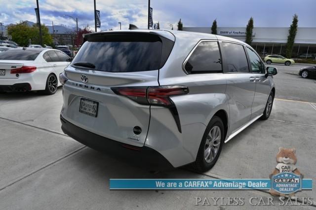 2022 toyota sienna le