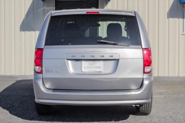 2018 dodge grand caravan se