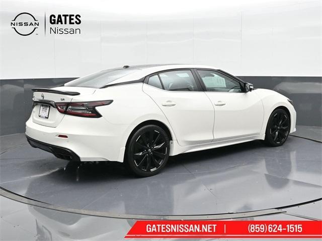 2023 nissan maxima sr