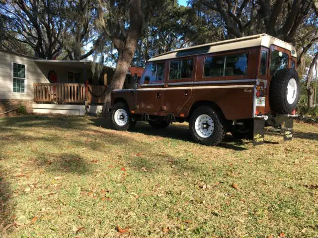 1982 land rover defender 109 iii