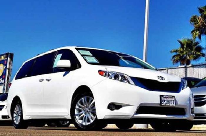 2011 toyota sienna xle minivan 4d in national city, ca