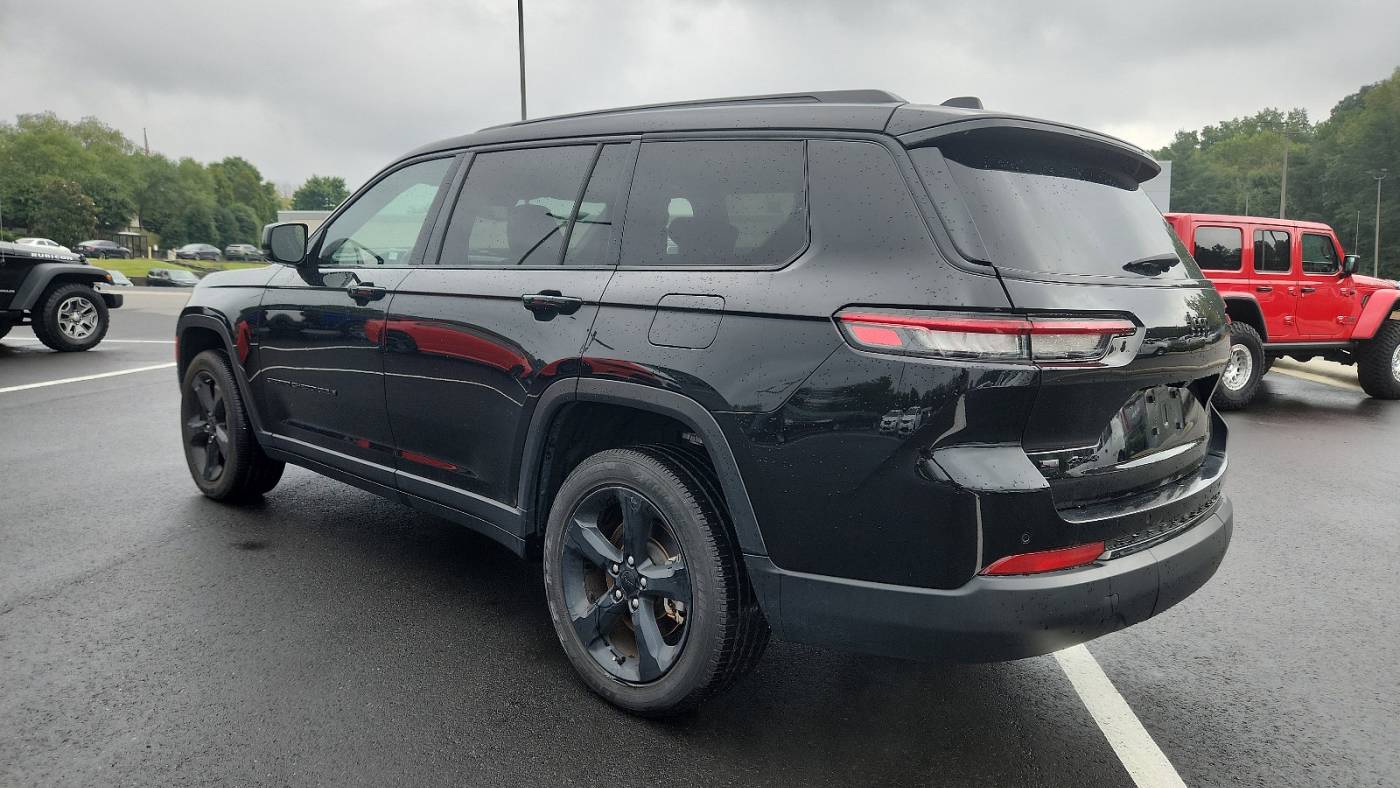 2023 jeep grand cherokee l altitude