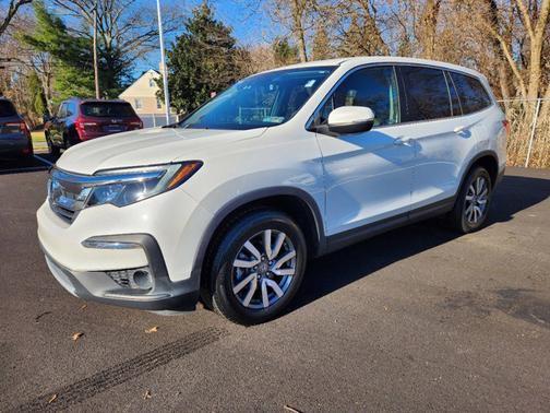 2020 honda pilot in milwaukee, wisconsin