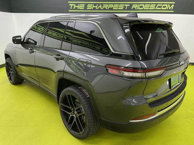 2022 jeep grand cherokee 4xe base