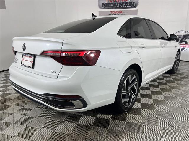 2022 volkswagen jetta 1.5t sel