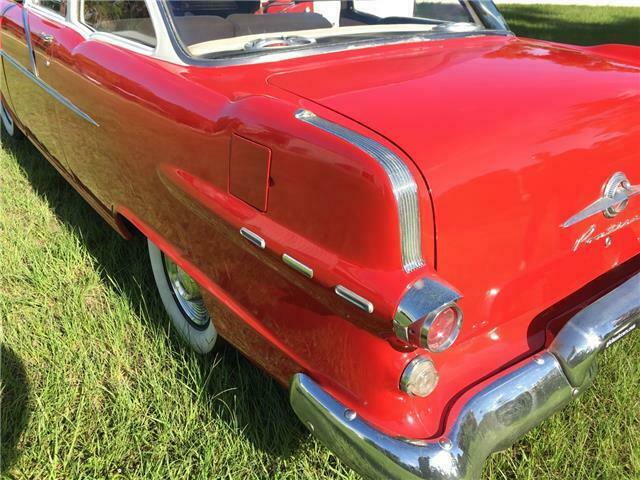 1956 pontiac chieftain 2 door post
