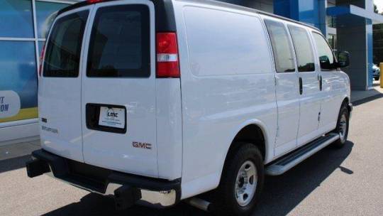 2022 GMC Savana