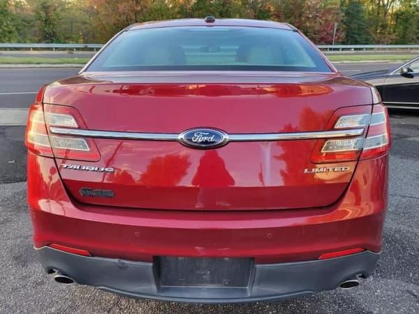 2013 ford taurus in chicago, illinois