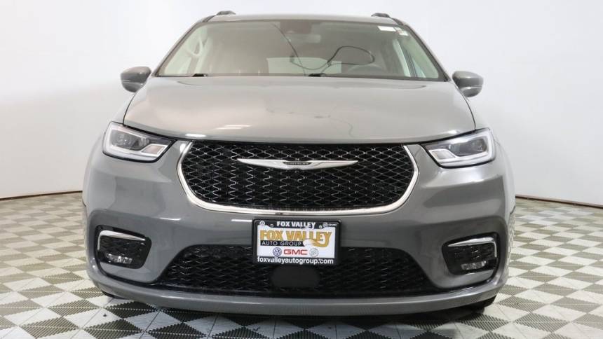 2022 chrysler pacifica touring l