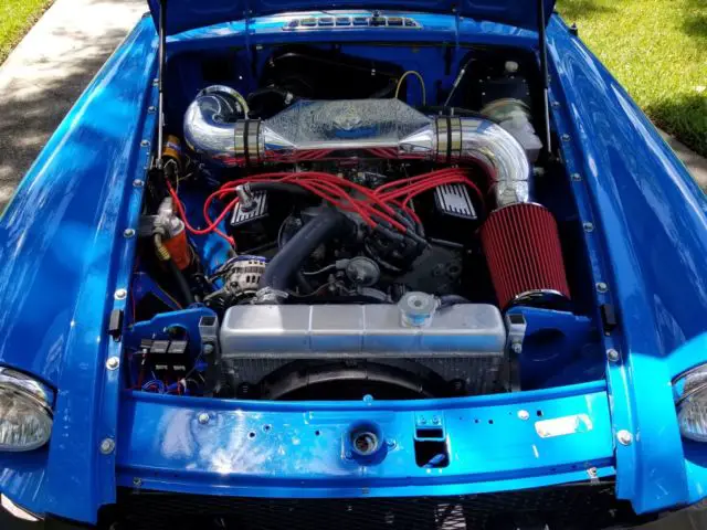 mgb 1975 rover v8