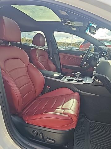 2022 kia stinger gt2