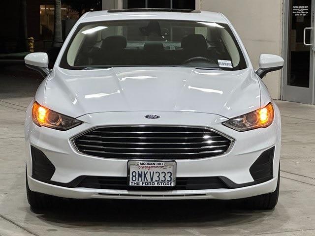 2020 ford fusion se