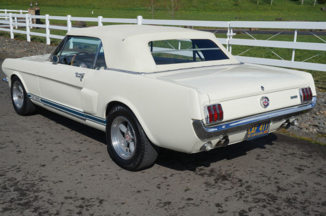 1966 ford mustang convertible factory v8