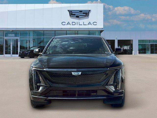 2024 cadillac lyriq sport