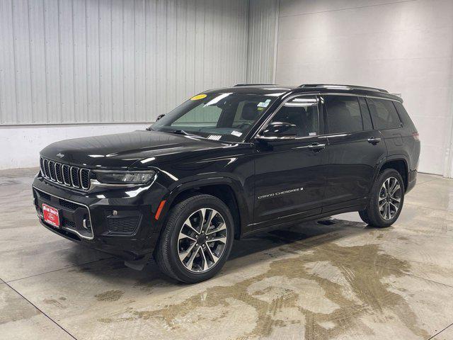 2022 jeep grand cherokee l overland