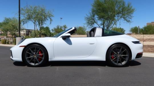 2023 Porsche 911