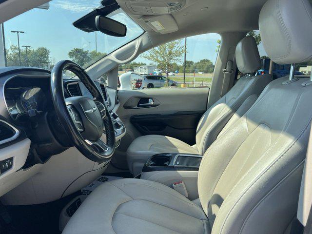 2021 chrysler pacifica touring l