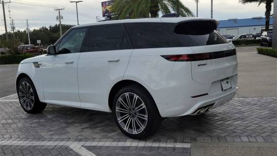 2025 Land Rover Range Rover Sport
