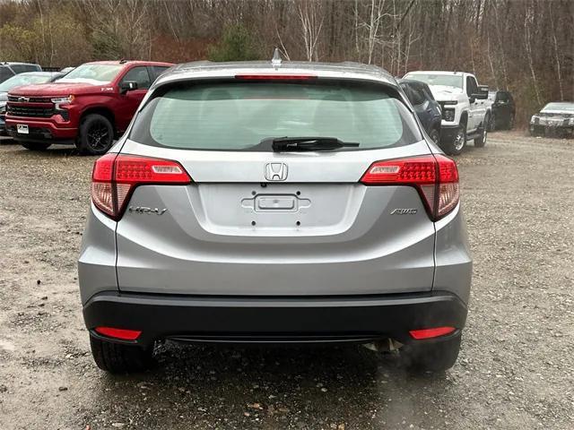 2017 honda hr-v lx