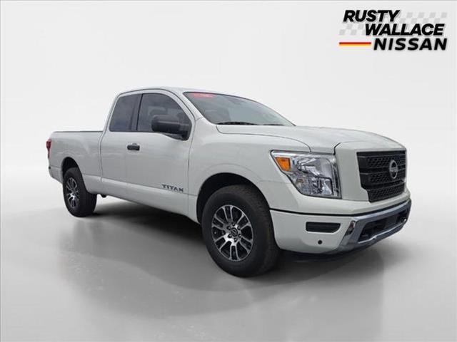 2024 nissan titan sv