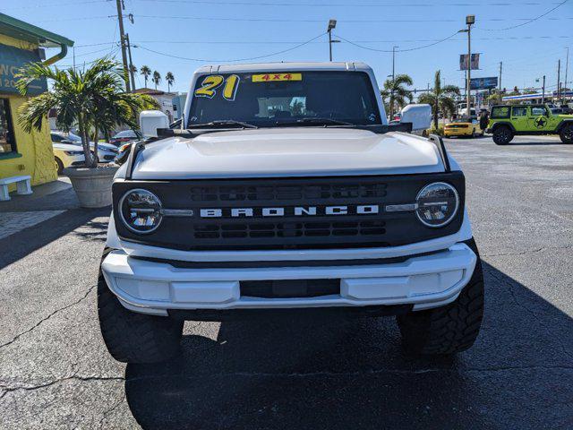 2021 ford bronco base