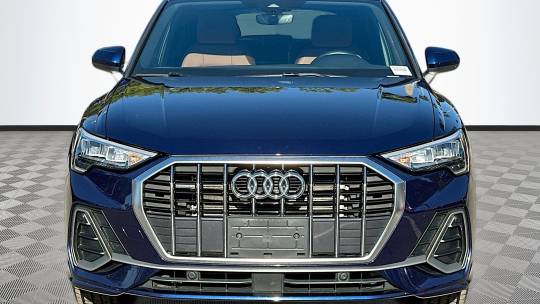 2022 Audi Q3