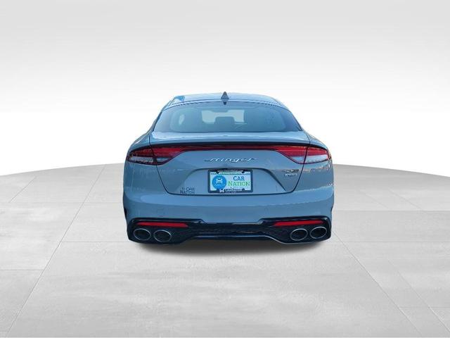 2022 kia stinger gt-line