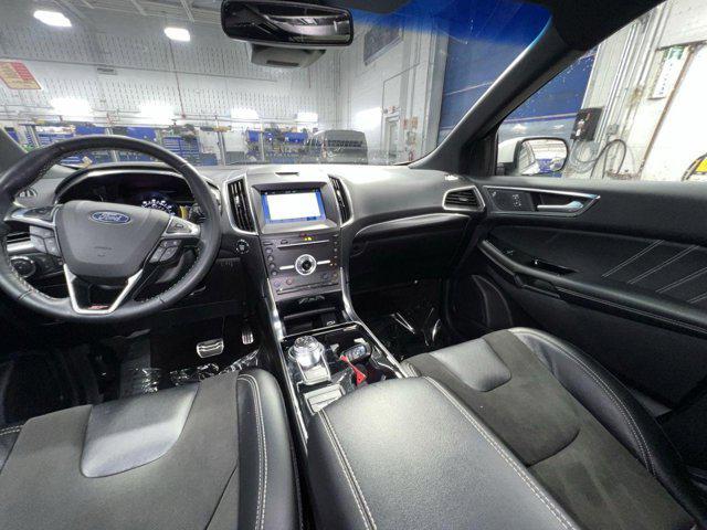 2019 ford edge st