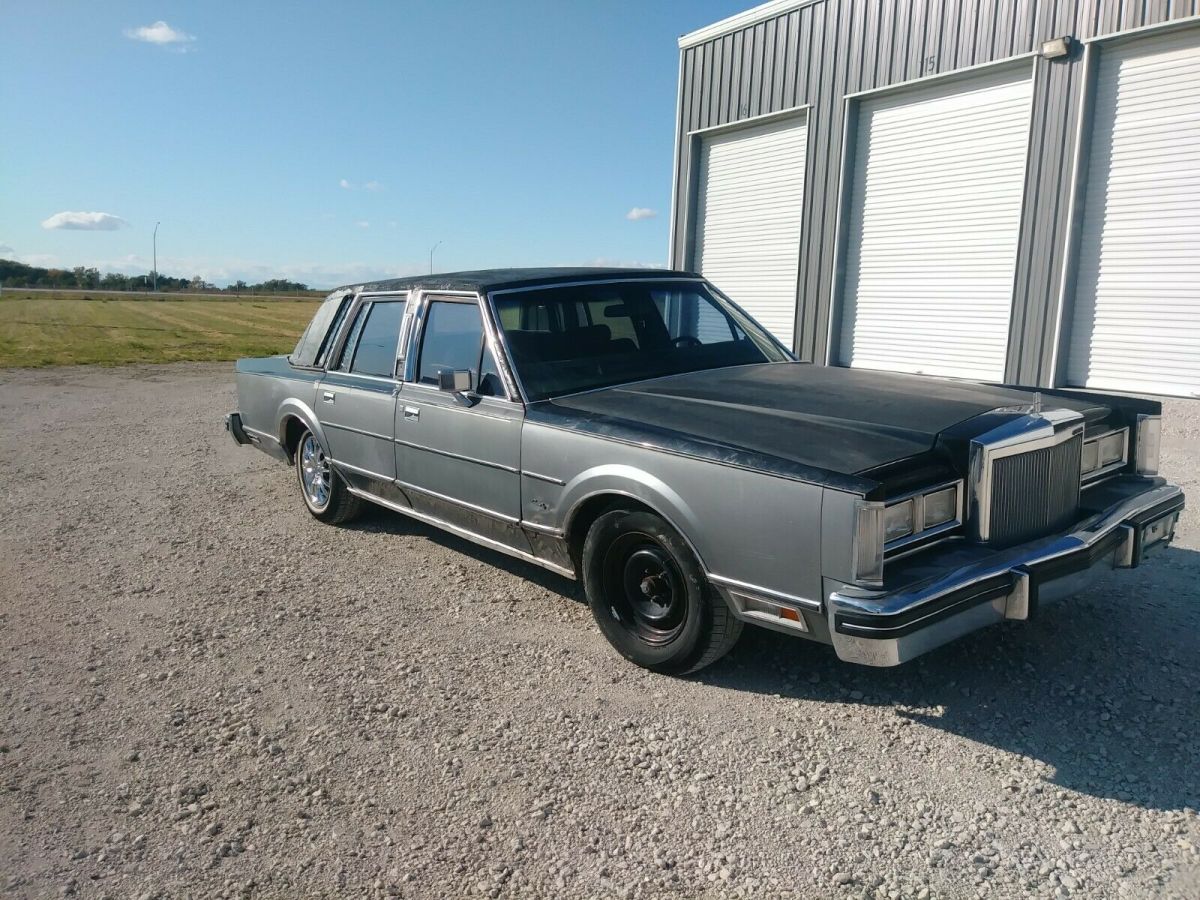 no reserve - 1984 lincoln town car