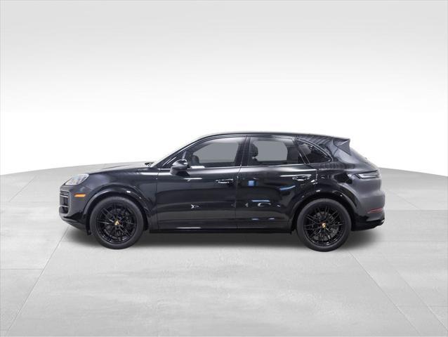 2024 porsche cayenne base